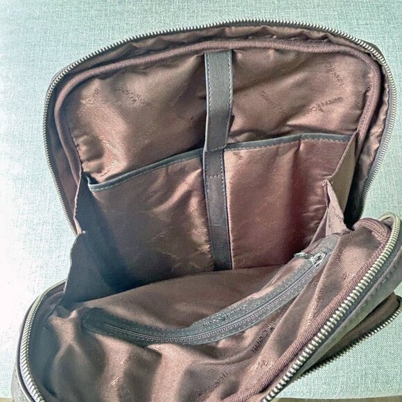 Gianni Conti Leather Unisex Backpack Brown - Picture 9 of 14